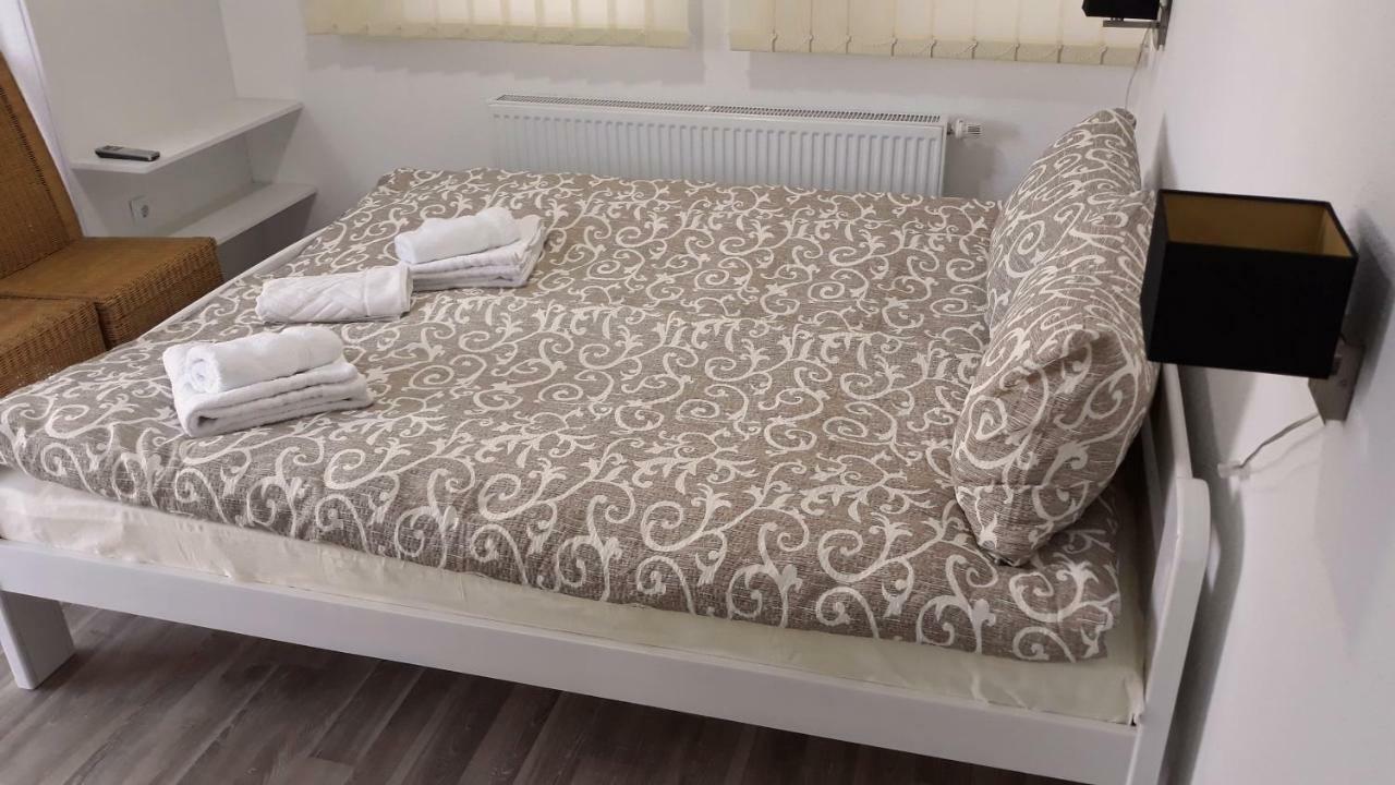Apartments&Rooms Mido Високо Екстериор снимка