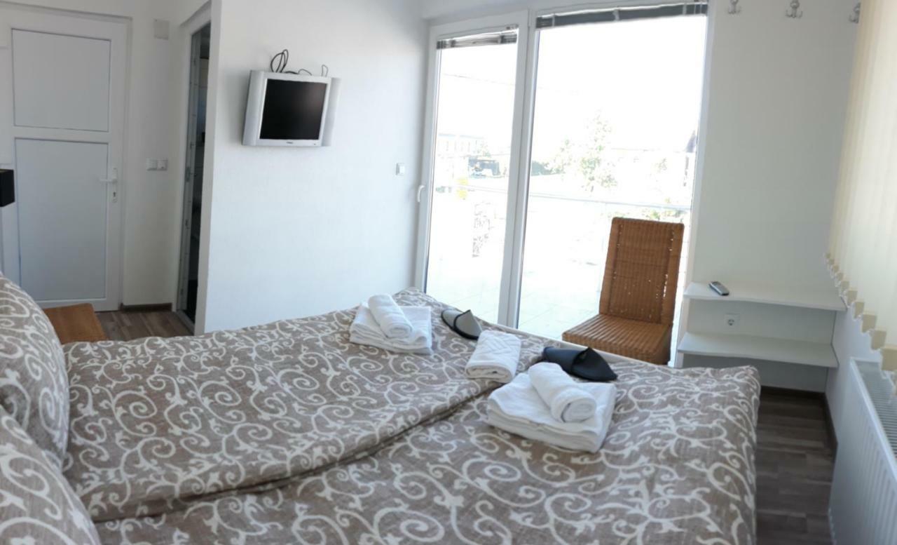 Apartments&Rooms Mido Високо Екстериор снимка